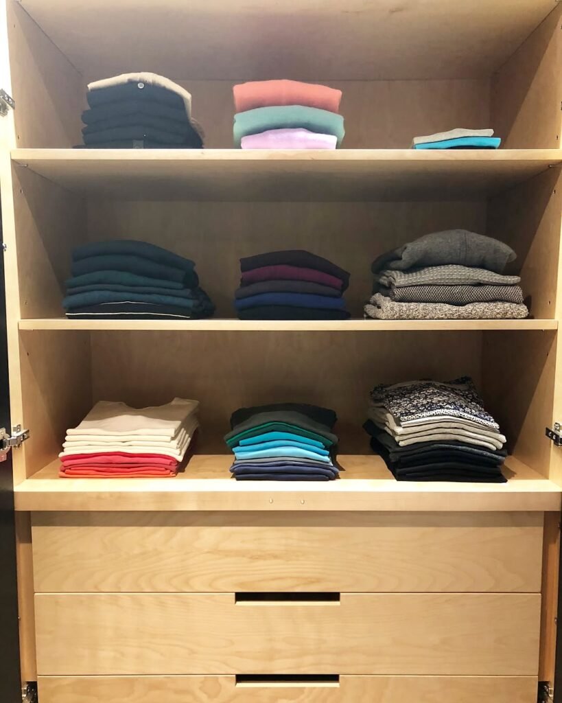 Split Tall Shelves With Removable Risers